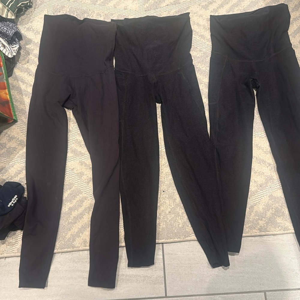Three pairs beyond yoga maternity leggings size XS. Black and marled black. EUC